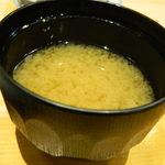 金多樓寿司 - ランチのお味噌汁