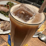 OSOUZAI MITSUAMI - ウイスキー＋珈琲＋ミルク＋ジンジャーシロップ 770円。