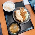Kara yama - チキン南蛮定食 税込715円