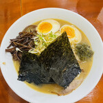 大山ラーメン・つけ麺 - 大山ラーメン(税込950円)