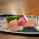 Mikawaya - メジナ、金時鯛、胡椒鯛