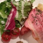 シェ・マリー - ソーセージプレート、ボリュームあり！