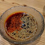 Okkommiyabi - じゃけん 並盛(辛さ5倍) のスープ