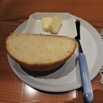 Homarebi - 自家製パン