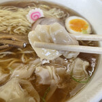 大勝軒 - ワンタン絶品