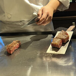 鉄板焼き FEU - ウェルダンとレアを焼き分けです。