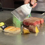 鉄板焼き FEU - 茄子、胡麻生麩、安納芋も、焼かれます。