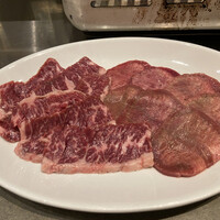 焼肉チャンピオン ペントハウス - 