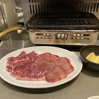 焼肉チャンピオン ペントハウス - 