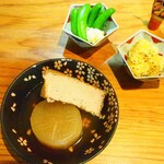 卓 - おでん、付け出し