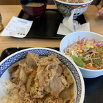 Yoshinoya - 2022/12 