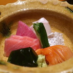 日本料理 幸庵 - トロ、赤貝、真鯛、真鯛の皮の造りアップ