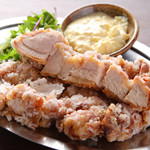 串焼きバル 伊ざわ - 若鶏の山賊揚げ～特製タルタルソースで～
