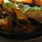 ミニヨンTOKYO - 砂肝とキノコ