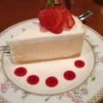 サクラ - これがチーズケーキ！圧巻のボリューム