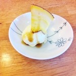 グリルくいしん坊 - ランチのサービス　アイスクリーム