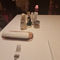 みかわや - みかわやのテーブル席・その２です。