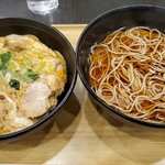 小諸そば - 満腹セット：親子丼で