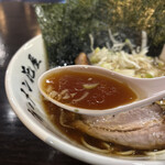 ラーメン 花屋 - キレ有る醤油スープ