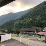 民宿ほら - 部屋からの眺め、飛騨の田舎に癒されますなあ