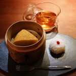 中國菜 奈良町 枸杞 - ジャスミンティー･カステラ･酒粕饅頭