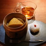 中國菜 奈良町 枸杞 - ジャスミンティー･カステラ･酒粕饅頭