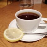 THE SAKURA DINING　TOKYO - 紅茶とレモン…アールグレイだとは思わなかったのでレモン頼んじゃいました(*^^*)♪