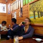 菊仙 - テーブル席：ジンジャエールを飲む、170センチの小学生ｗ