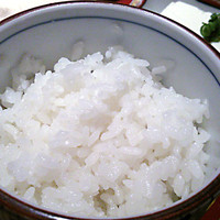 高瀬 - 固めに炊かれた艶々ご飯。