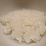 道人 - ⑬にえばな
      お鍋を楽しむ為にお米の美味しさを突き止めた白ご飯
      敢えて炊き込みご飯を出さない、シンプルに楽しんで欲しい道人さんの世界観を体現