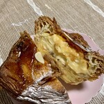 パンやきどころ RIKI - ブリュレバナーヌ ¥400