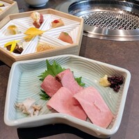 飛騨牛一頭家 馬喰一代 長良本家 - 