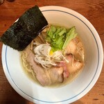 麺処 びぎ屋 - 上から特製「ゆず香る白醤油らーめん」