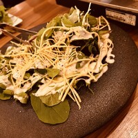 しゃぶしゃぶ・創作料理居酒屋 豚吟 栄店 - シーザーサラダ