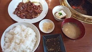 焼肉やまと - 焼肉定食W