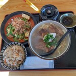 沖縄料理 美ら結 - 軟骨ソーキセットとゴーヤチャンプル