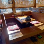 沖縄料理 美ら結 - 店内