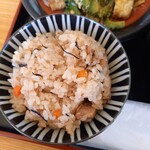 沖縄料理 美ら結 - ジューシー