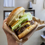 『チーズバーガー¥1,450』