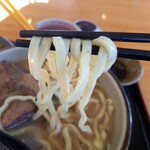沖縄料理 美ら結 - ソーキそば麺リフト