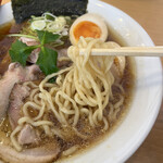 多加水手揉み熟成麺 麺屋 くるり - 