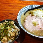 Yaki Miso Ramen Yadoya - 味玉味噌 1000円、コーン 100円、ちゃったま飯 350円