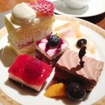 モンマルトル - （2013.5.29）ローストビーフ＆ブッフェ