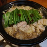 博多ラーメン 亀八 - 【限定10食メニュー】
❀『もつ鍋』(麺付)(1300えん)
