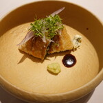 レミニセンス - 鰻：炭焼き、肝と白見魚のなめろう、赤ワインソース