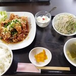 Chuukaryouri Tousai - 「油淋鶏定食」880円