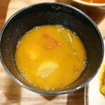 Soumya's Kitchen - 南インドのおうちごはんプレート「ケララ州のカレーやお惣菜盛りだくさんのプレートです」（サンバル）※大根，ニンジン