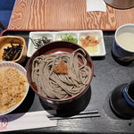 うどん やきとり とびた - 