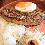 びっくりドンキー - びっくりドンキー 河原町店のエッグバーグディッシュ300g 984円（13.01）