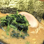 横浜家系ラーメン 大津家 - ほうれん草を召し上がれ